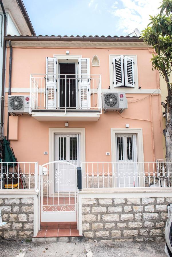 S222 - Sirolo, Nuovissimo Bilocale In Villetta 1P Экстерьер фото
